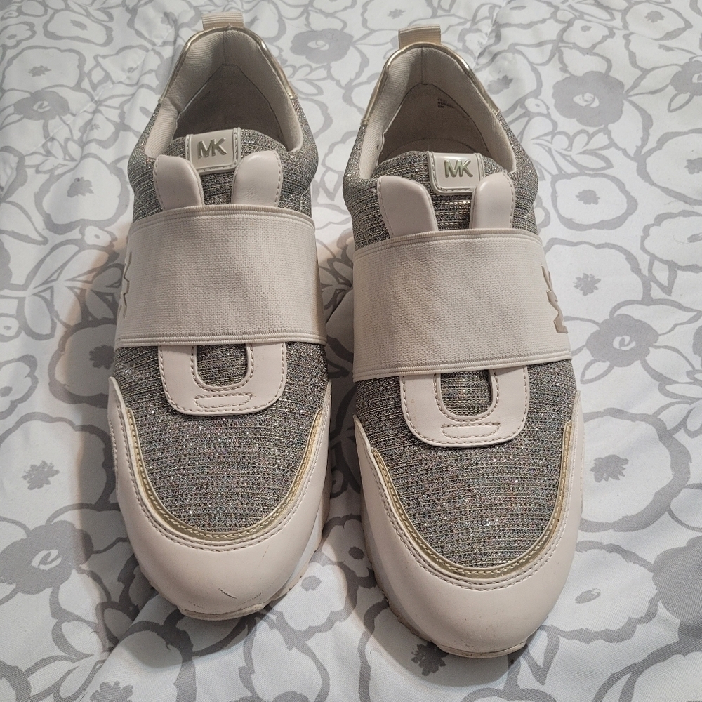 Michael Kors Teddi Trainer Shoes Size 9 Cream Gold limited edition - Picture 2 of 8